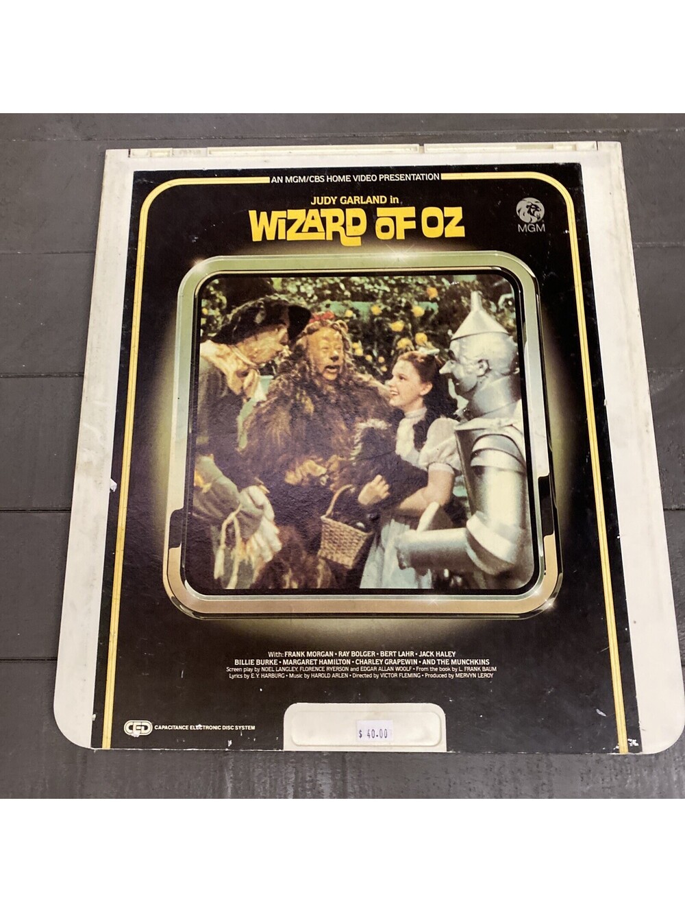 The Wizard Of Oz  Ced Video Disc Movie MGM/UA 1982 Vg